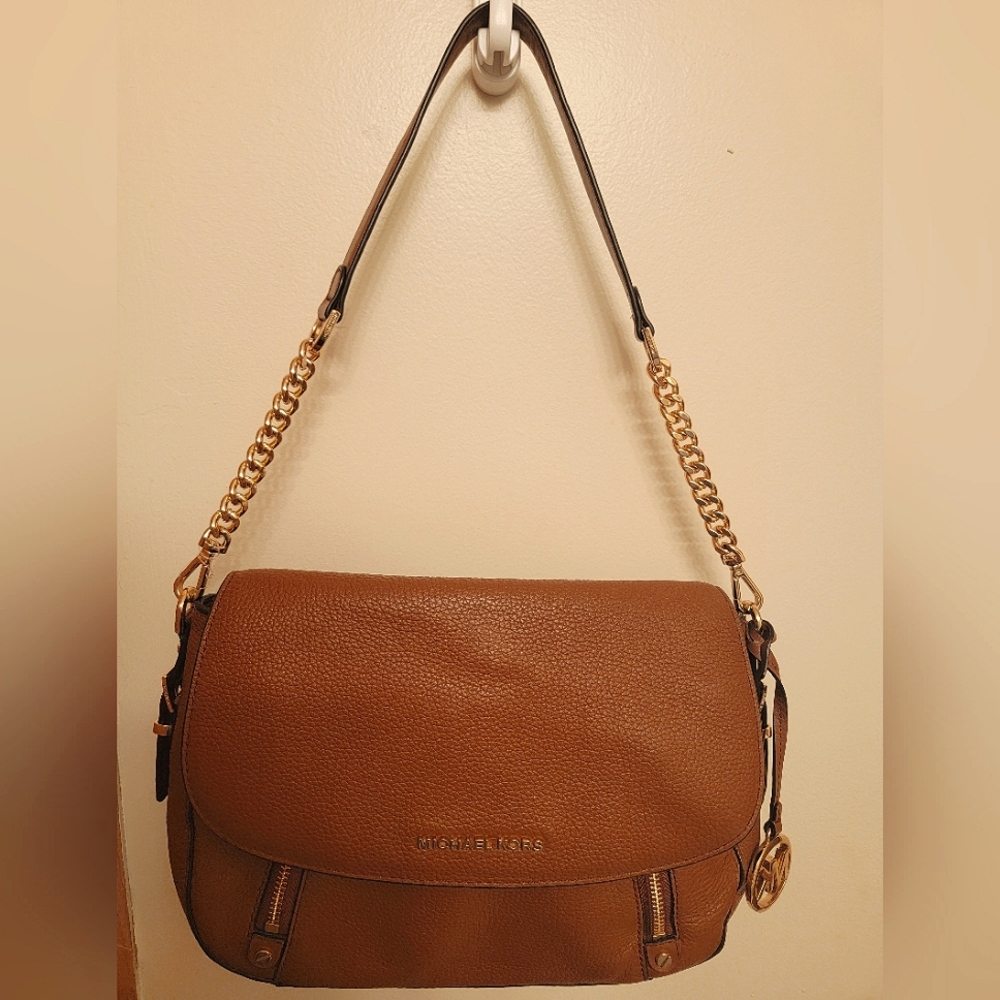 MICHAEL KORS Bedford Legacy Medium Size Leather Shoulder Bag